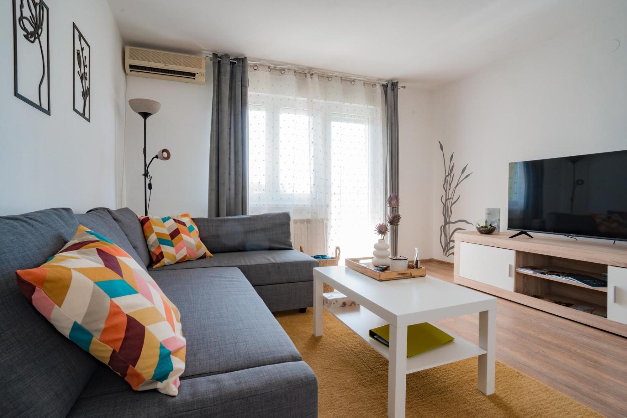 Apartman Sanda Vukovar Bagian luar foto