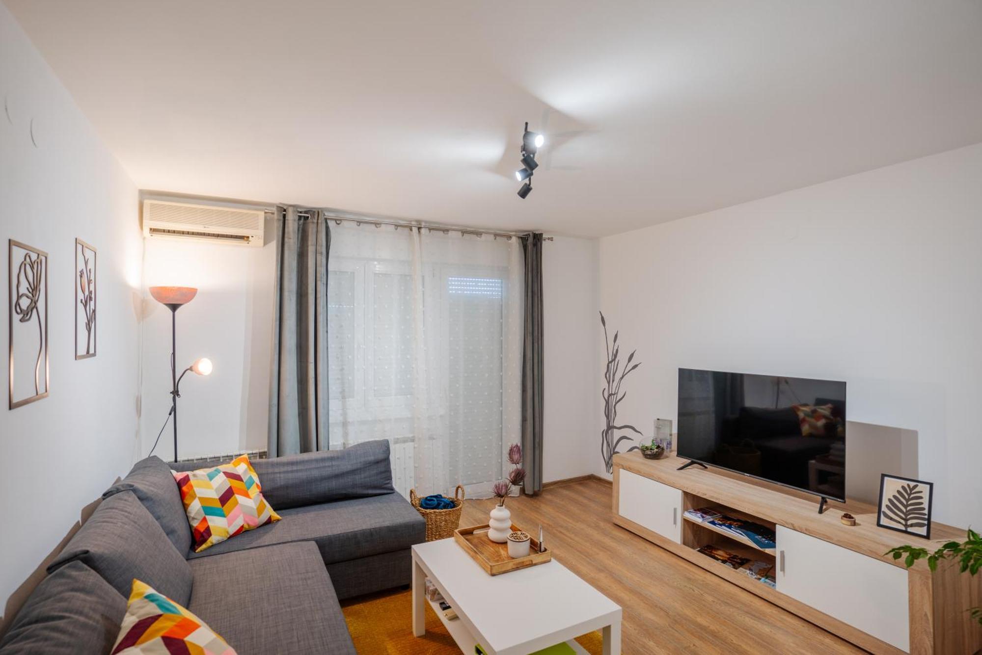 Apartman Sanda Vukovar Bagian luar foto