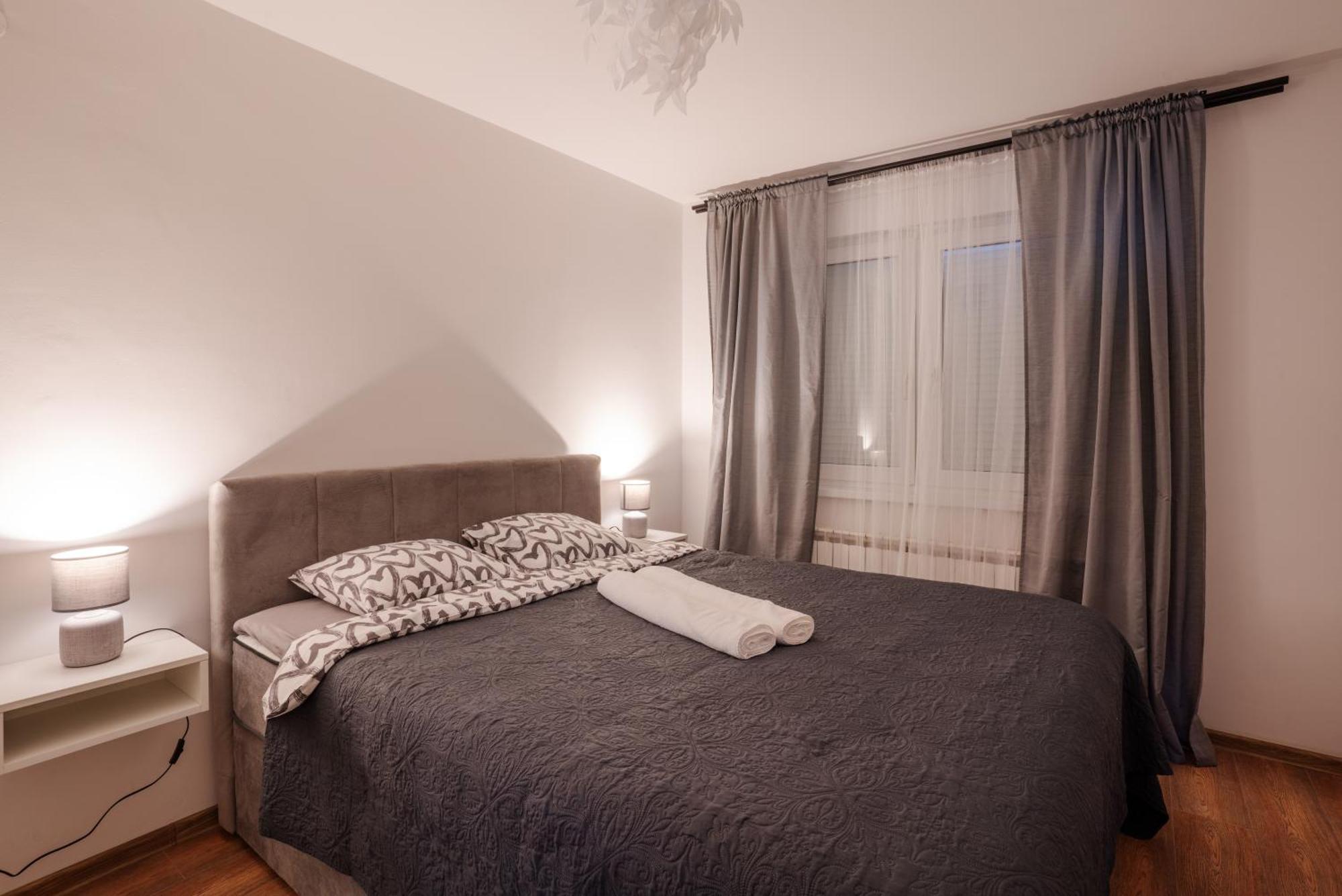 Apartman Sanda Vukovar Bagian luar foto