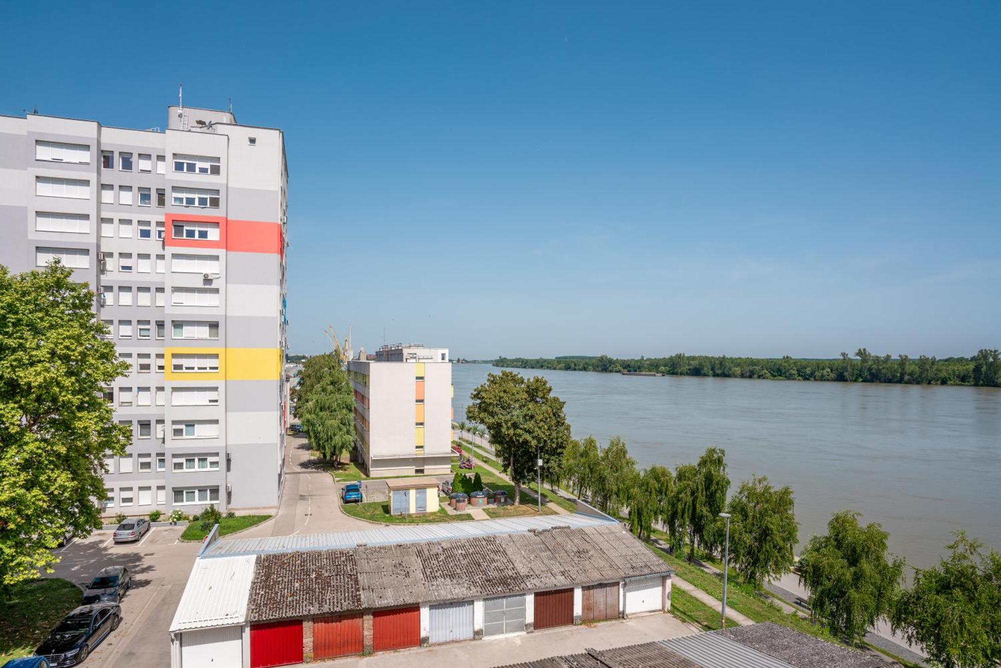 Apartman Sanda Vukovar Bagian luar foto